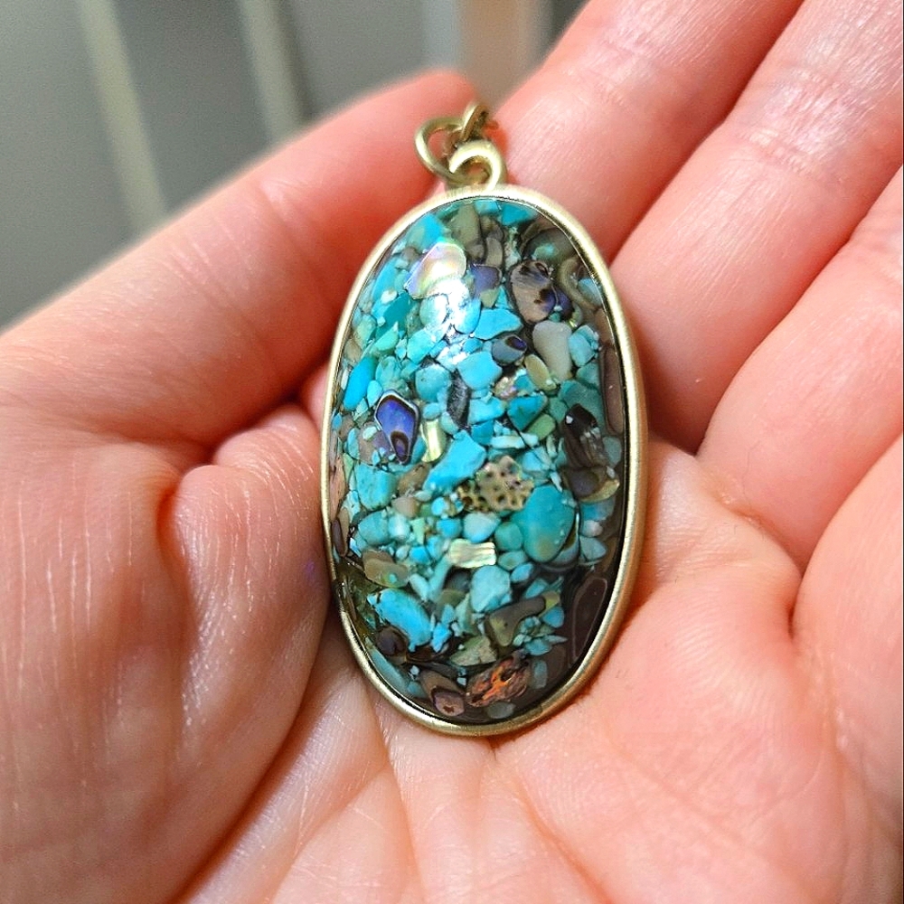 Gorgeous crushed turquoise necklace